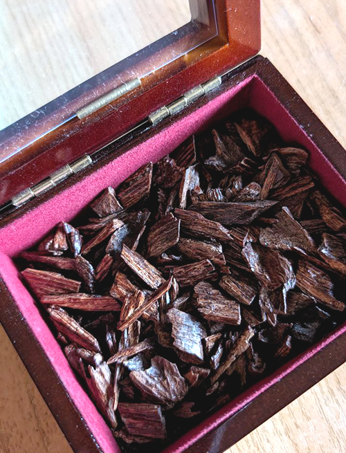 Al Haramain - Cambodia Agarwood box
